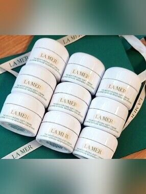 $200 La Mer Moisturizing Soft Cream